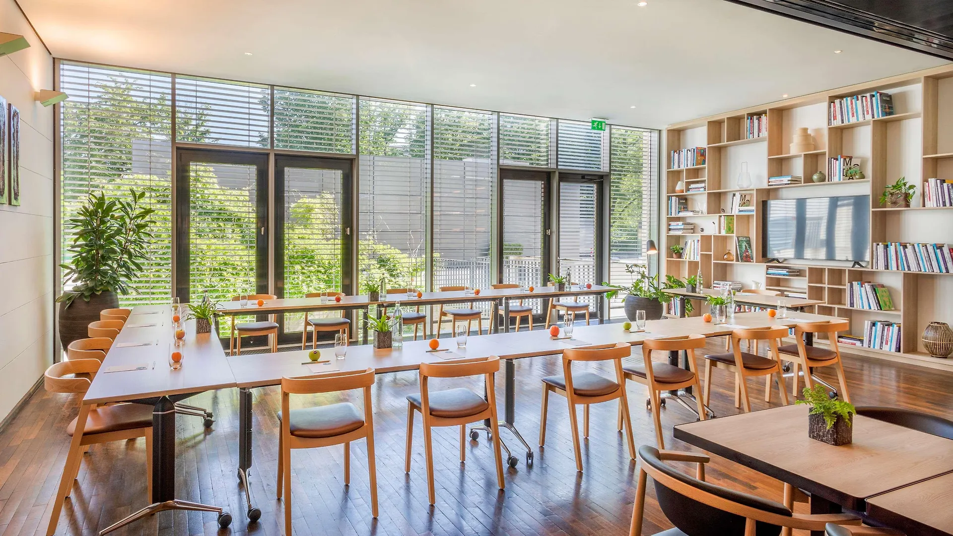 Innside By Melia Duesseldorf Seestern 4*, Düsseldorf