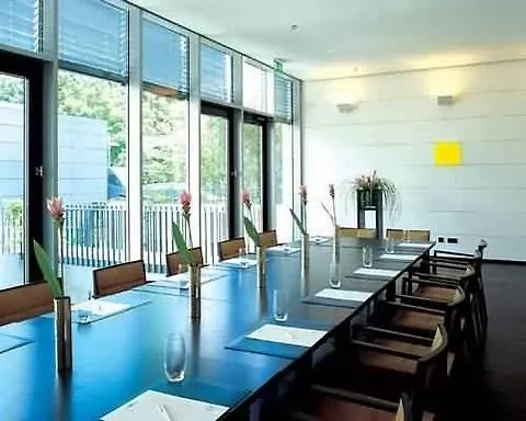 Innside By Melia Duesseldorf Seestern Hotel Dusseldorf